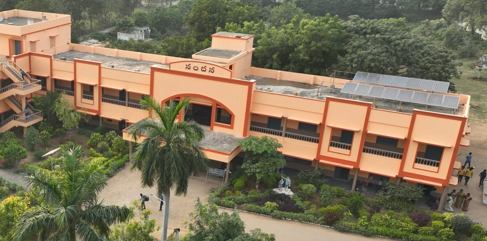 Nandana Grameena Paathasala students learning